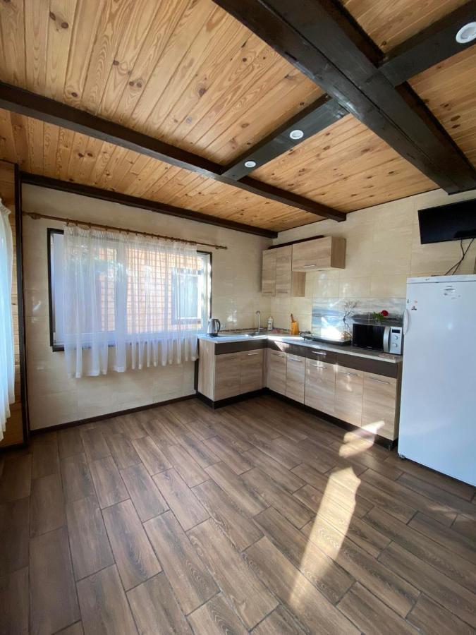 Воллен Zhvanets Bagian luar foto